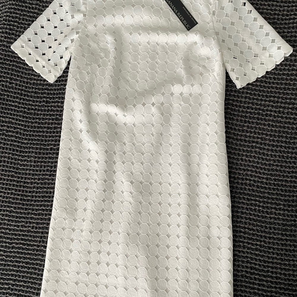 New with tags white Banana Republic dress.